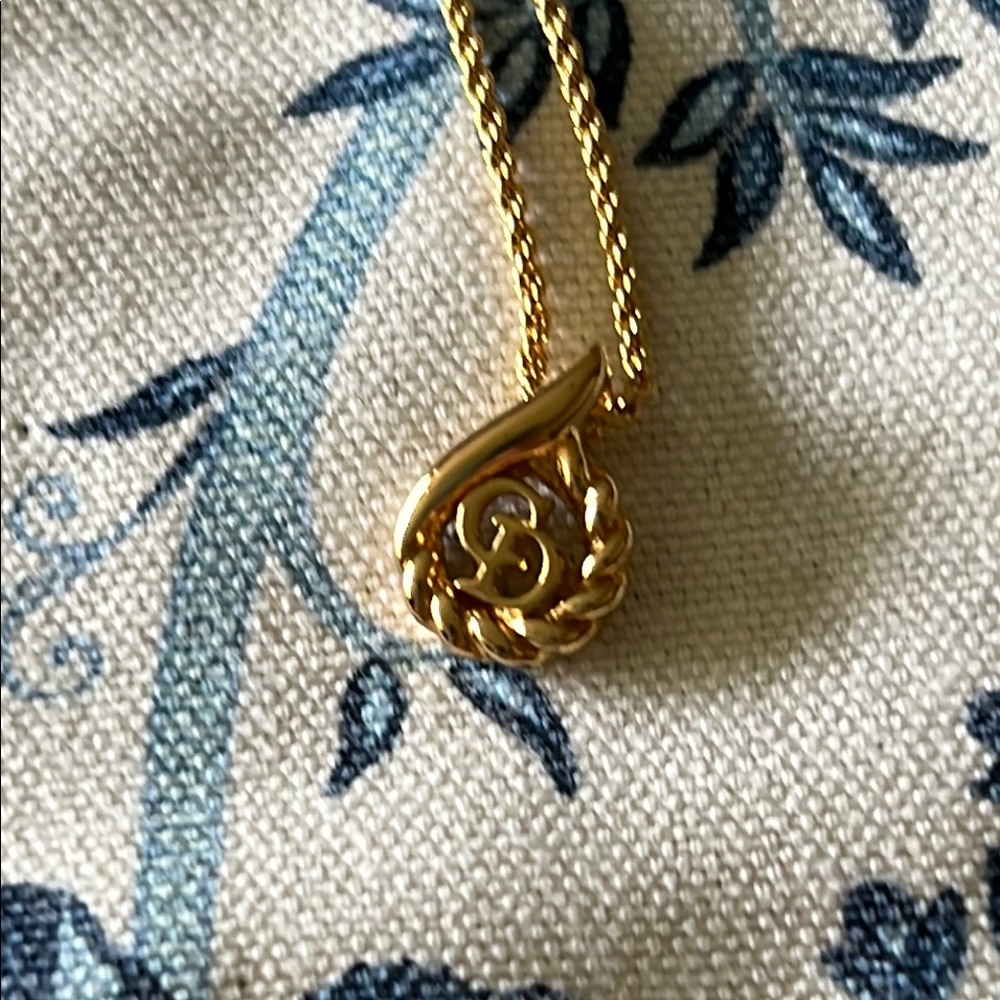Christian Dior Logo pendant